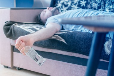 Вывод из запоя в Свердловский